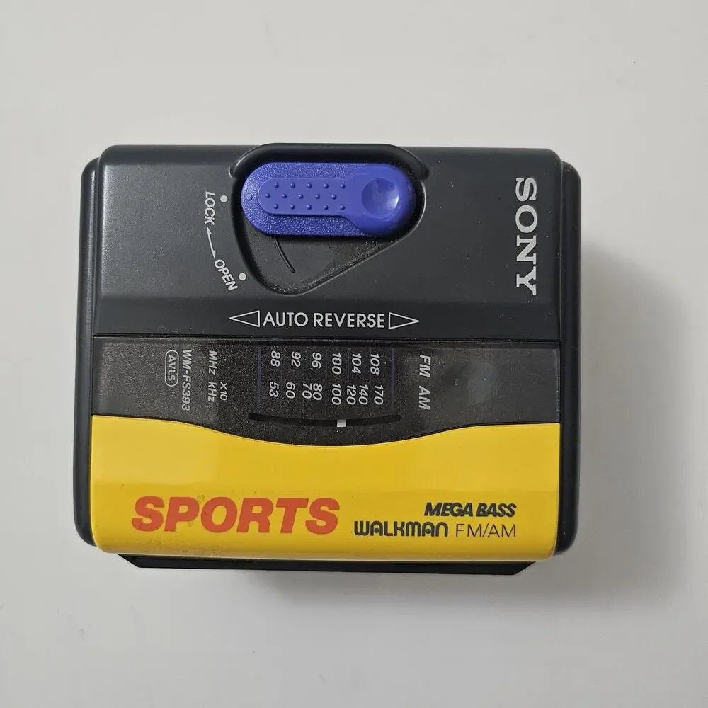 VINTAGE Sony Walkman AM/FM Radio Cassette Tape Player